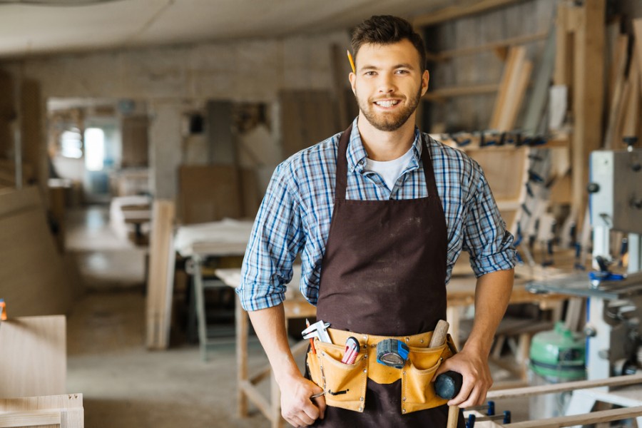 Salaire artisan : tout savoir sur le métier de menuisier