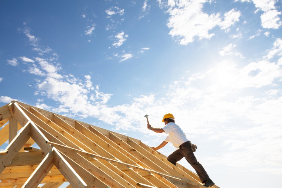 Pourquoi choisir une toiture en bois pour votre maison ?